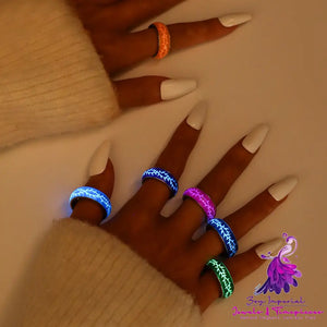 Luminous Crack Personality Ring