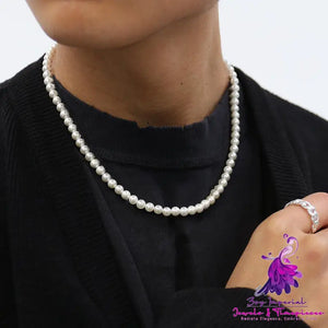 Minimalist Pearl Necklace