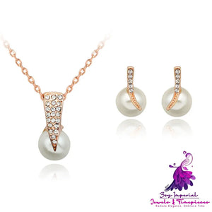 Rhinestone Pearl Necklace Set