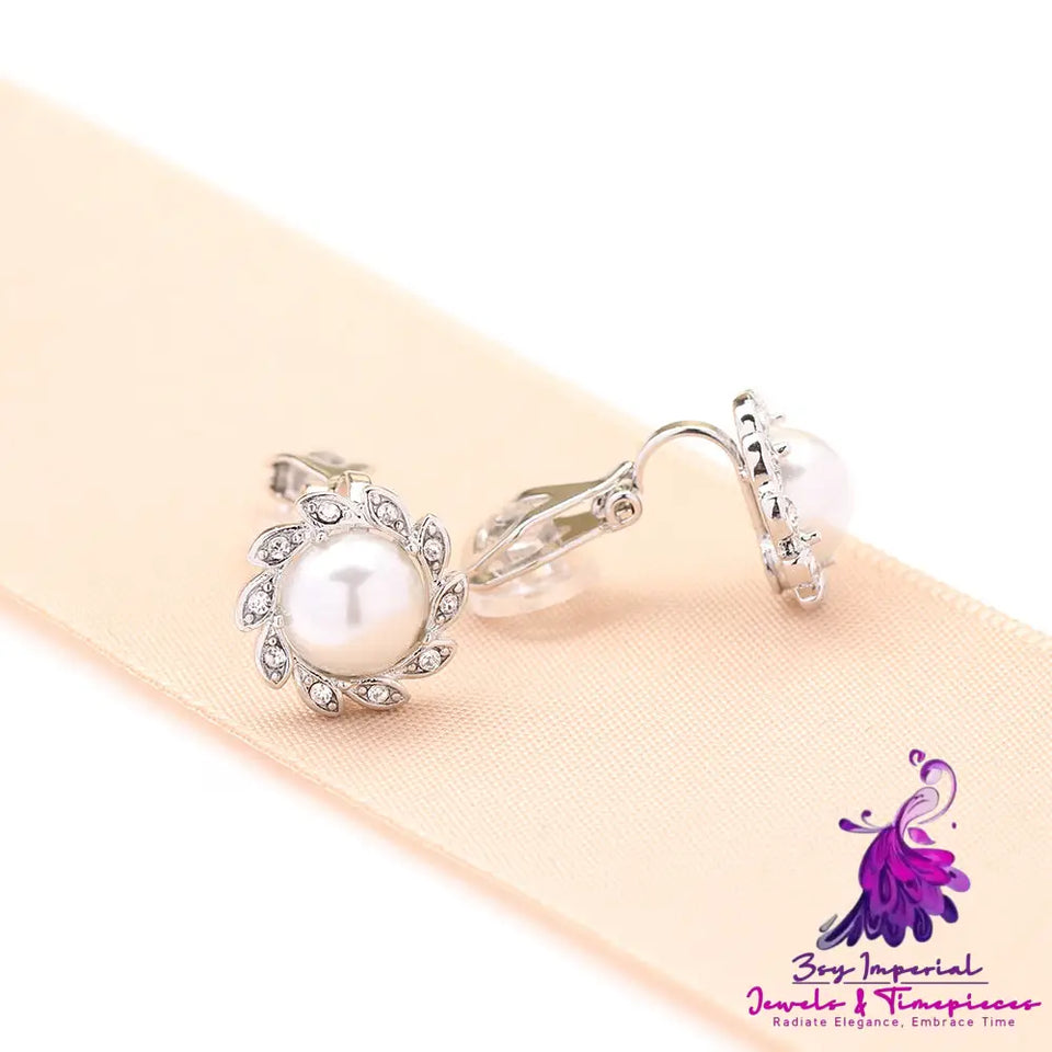 Refined Rhinestone Pearl Earrings