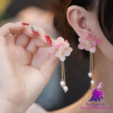 Preserved Flower Show Face Earrings