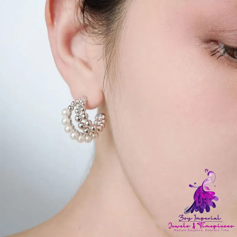 Fashion Shape Pearl Earrings High Sense Ear Studs